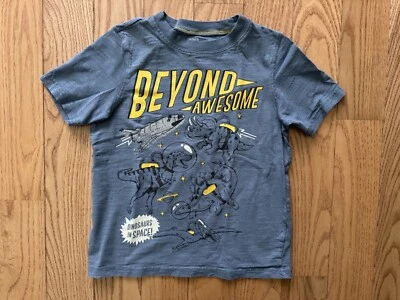 Camiseta Carters Niños Niños Azul Dinosaurio Espacio Gráfico Manga Corta Talla 6 Usada en Excelente Condición Foto 1 de 3