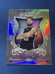 2023-24 Topps Chrome Domantis Sabonis Roundball Royalty Refractor Kings - Picture 1 of 2