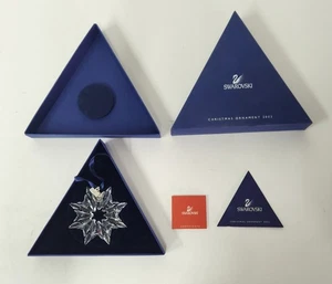 Swarovski Crystal 2003 SNOWFLAKE ORNAMENT 622498 Christmas, Boxed - Picture 1 of 5