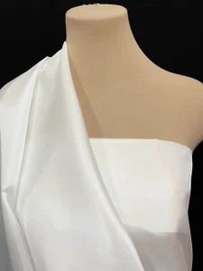 TELA DE REVESTIMIENTO DE POLIÉSTER BLANCA POR YARDA, TRAJES, FALDAS, VESTIDOS - Imagen 1 de 1