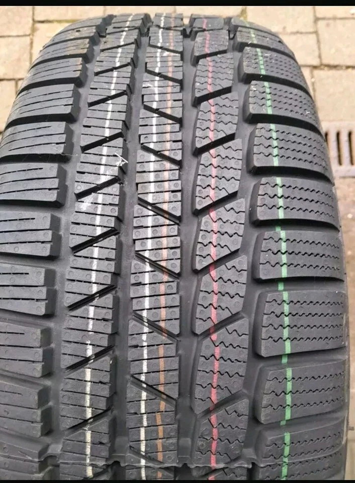 Ganzjahresreifen Continental  Cont Contact TS 815 215/60R16 95V  ContiSeal - Bild 1 von 1