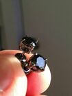 Boucles d'oreilles clous diamant noir 2 ct coupe ronde créée en laboratoire plaqué or noir 14 carats