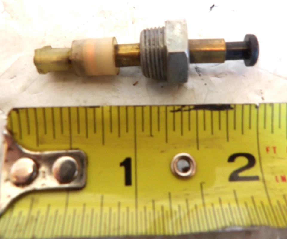 Interruptor de luz domo cortesía puerta Cadillac GM 1966-85 Foto 1 de 1