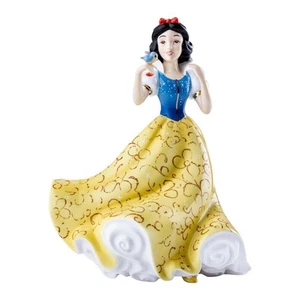 Disney English Ladies Snow White With A Smile Figurine ELGEDP32801 - Picture 1 of 5