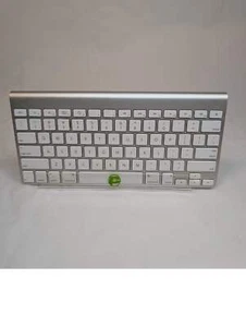 Apple Magic Keyboard White - Picture 1 of 6