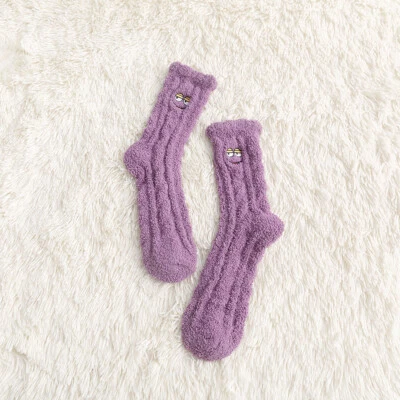 Mujeres Coral Terciopelo Calcetines Moda Invierno Lindos Animales Dibujos Animados Niña Regalo de Navidad Nuevo Foto 1 de 4