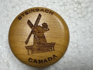 Aimant pour réfrigérateur en bois Steinbach Canada  - Photo 1/7