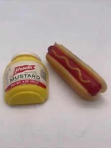 Vintage 1982 Arjon French's Mustard & Hot Dog Fridge Magnets - Picture 1 of 4