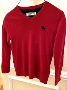 ABERCROMBIE SWEATER RED WITH EMBROIDERED LOGO BOYS SIZE 5/6 - Picture 1 of 4