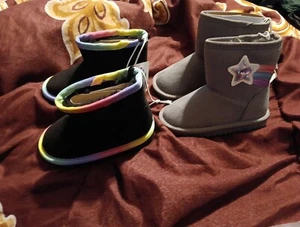 2 Paar Kinder Platzstiefel - Bild 1 von 14