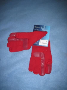 NEW Isotoner Signature Women's smartDRI Solid Textured Gloves in Red - Picture 1 of 3