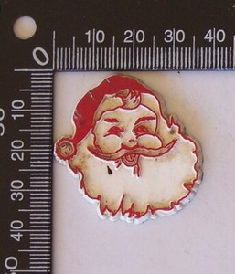 VINTAGE SANTA CLAUS SAINT NICK CHRISTMAS SOUVENIR RUBBER FRIDGE MAGNET