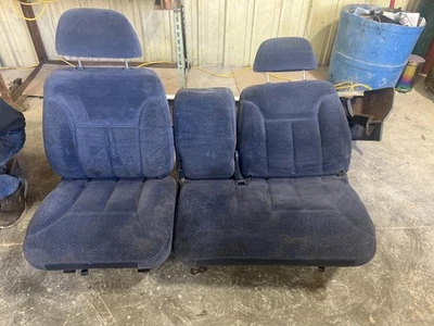 1997 GM Sierra/Silverado 1500 Grey Cloth Power Front Row Seat Set W/Jumpseat Foto 1 de 4