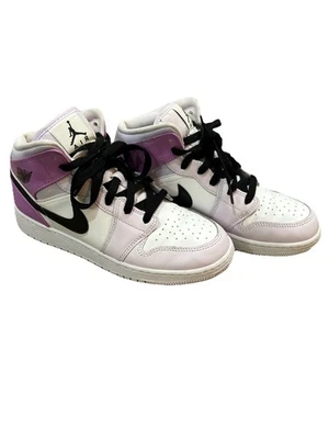 Nike Air Jordan 1 средний мальчиков размер 6,5Y фиолетовый Athletic туфли кроссовки DQ8423-501 - Изображение 1 из 4
