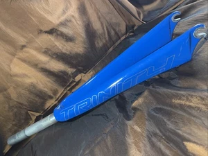 Giant Trinity 2 Blue Carbon Rim Brake Aero Bladed Fork 210mm Steerer 1-1/8” - Picture 1 of 14
