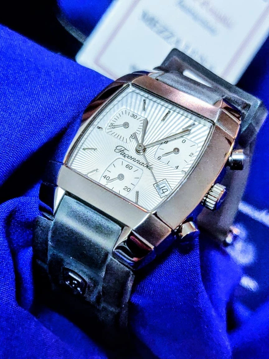 Preços baixos em Relógios de pulso Faconnable | eBay