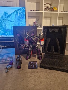 Planet x px-15b pluto metallic ver/foc Megatron - Picture 1 of 18