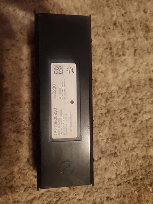 Used A/C Temperature Control Module fits: 2016 Cadillac Escalade esv Temperature - Image 1 of 3