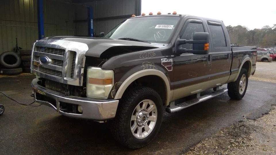 (LOCAL PICKUP ONLY) Fuel Tank Front Midship 6' 9" Box Fits 08-10 FORD F250SD PIC Foto 1 de 4