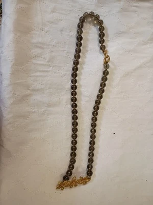 Cinturón gris con cuentas con detalles dorados y estrás 30" A-5 Foto 1 de 4