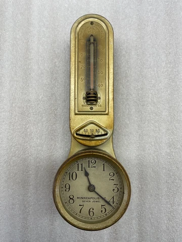 MINNEAPOLIS Honeywell  8 Day 7 Jewel Model 77 Heat Regulator & Clock ART DECO Cover