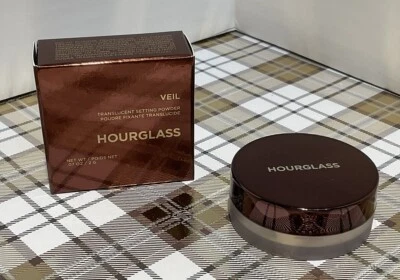 VELO DE CRISTAL DE ARENA Polvo de ajuste suelto translúcido TAMAÑO DE VIAJE .07 oz/2 g Foto 1 de 4