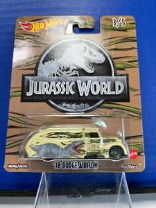 1/64 HOT WHEELS PREMIUM JURASSIC WORLD '38 DODGE AIRFLOW 3/5 BRONCEADO - Imagen 1 de 2