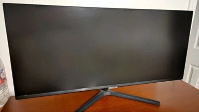Samsung 34 Inch ViewFinity Ultra WQHD 100 Hz AMD FreeSync HDR10 Monitor - Image 1 of 2