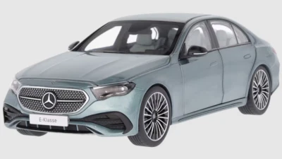 ISCALE Mercedes Benz E-Klasse W 214 Limousine AMG Line 1:18 Modell B66961118
