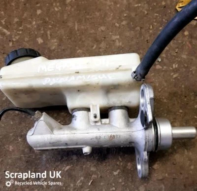RENAULT MEGANE Mk2 2002-2006 1.4 Master Brake Cylinder - Image 1 of 4