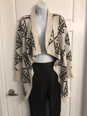 Cárdigan de mujer Staring at Stars Anthropologie frente abierto suéter azteca talla XS Foto 1 de 4
