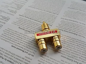 1x RCA Y Splitter Socket x2 (Female) to RCA Socket (Male) adapter plug connector - Picture 1 of 1