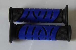 Motorcycle Handlebar Grips 7/8 Progrips 719 Superbike Black/Blue open ends - Picture 1 of 1