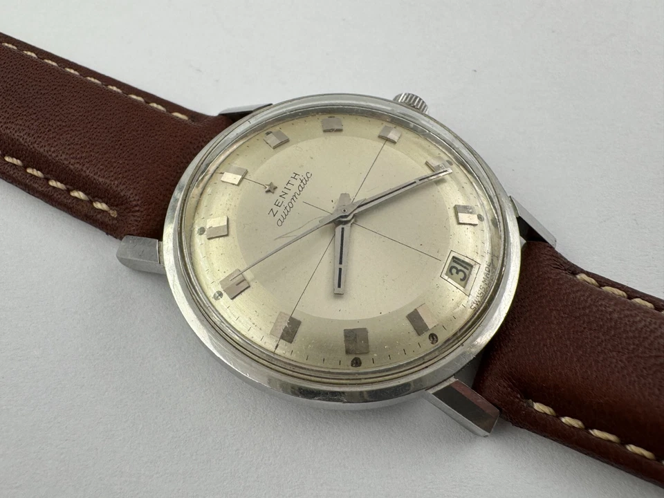 Vintage ZENITH Stellina Date Crosshair Pie Pan Dial Automatic Cal 2542PC - 34 mm - image 1 of 4