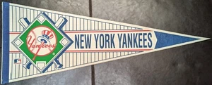 NEW YORK YANKEES Vintage 1980s-1990s Full Size Pennant - Picture 1 of 3