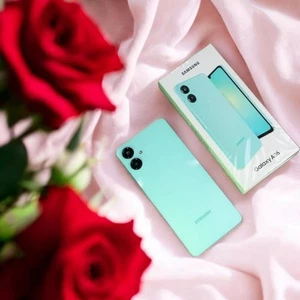 Samsung Galaxy A06 4G 4GB+128GB Light Blue Color Nuovo Authentico E Imballoto - Foto 1 di 9