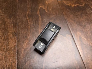 1995-2003 BMW E38 E39 Auto Manual A-M Transmission Switch 540i 740i 740iL - Picture 1 of 4