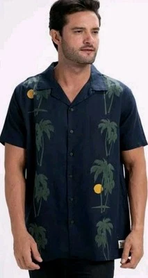 RIP CURL MENS SHIRT BNWT SIZE XXL COTTON LINEN  NAVY BLUE TROPICS PALMS RRP$80 - Image 1 of 4