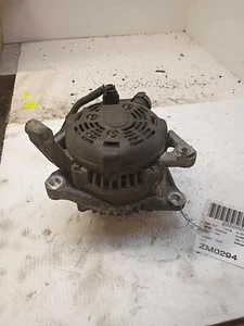 Alternator JEEP GRAND CHEROKEE 05 06 - Picture 1 of 3