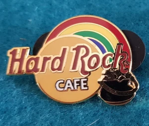 LOGOTIPO STAFF INTERNATIONAL 401K ORO Y ARCO IRIS Hard Rock Café PIN HOLO OVALADO - Imagen 1 de 1