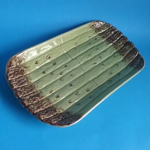 Vintage Bordallo Pinheiro Majolica Asparagus Plate - Picture 1 of 5