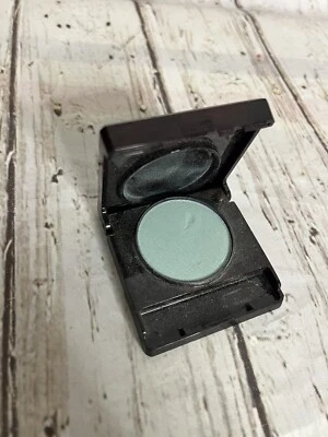 De colección ULTIMA II Crema de Ojos Sombra Patina Sombra de Ojos Hushed Aqua Foto 1 de 4