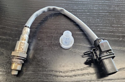 Lotus Emira V6 -- Sonda lambda -- 8890587718 - Immagine 1 di 4