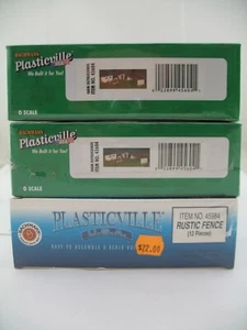 3 Plasticville O Scale Kits: Farm Outbuildings (2 boxes), Rustic Fence, sealed - Picture 1 of 9