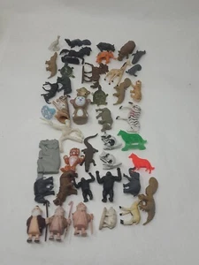 Lote de 42 Piezas Figuras de Juguete Miniatura Hechas en Hong Kong De Colección Noé, Granja Rara - Imagen 1 de 5