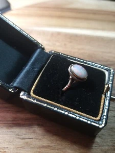 Vintage 9ct Gold Opal Ring size k in original box - Picture 1 of 10
