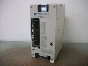 YASKAWA VARISPEED 676H5 11KW INVERTER ANTRIEB CIMR-H5D4011 380VOLT 3PH 15KVA - Bild 1 von 7