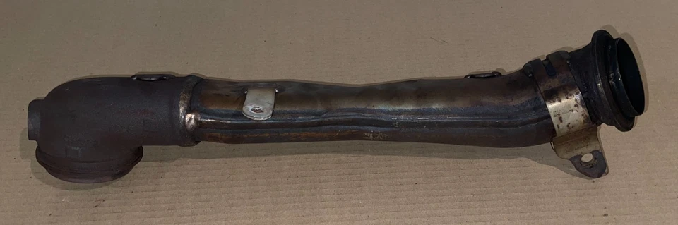 Выпускная труба выхлопной системы 6,6 л LML Duramax — оригинальный производитель GM деталь No 12643610 - Изображение 1 из 4