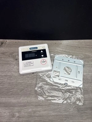 Rheem EcoSense  Main Remote Control UMC-117 27H129 - Image 1 of 3