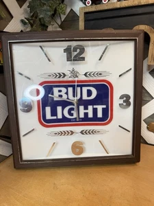 Insegna etichetta Bud Light 1986 orologio e luce - Foto 1 di 2
